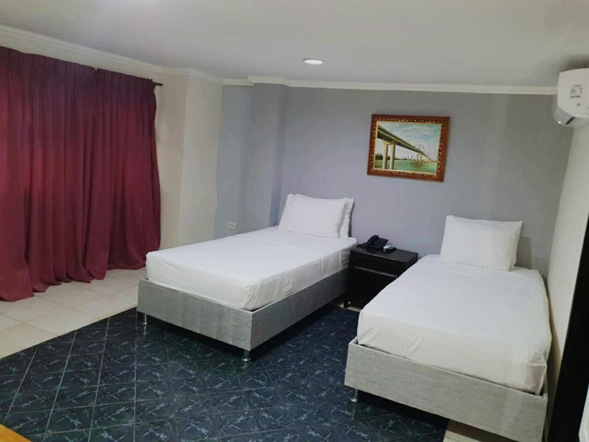 Hotel Puerta De Oro Barranquilla  Kültér fotó